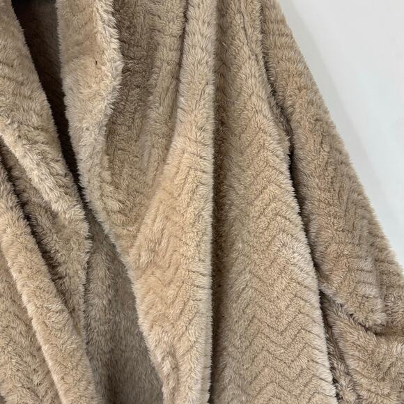 Calvin Klein Soft Fluffy Light Brown Jacket Size XL NWT - Picture 2 of 5